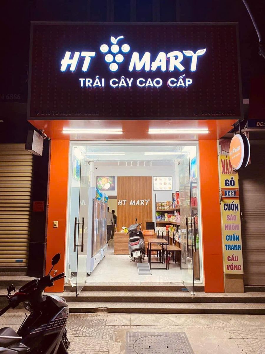 Làm biển hiệu QC và trang trí siêu thị tại Đông Anh 